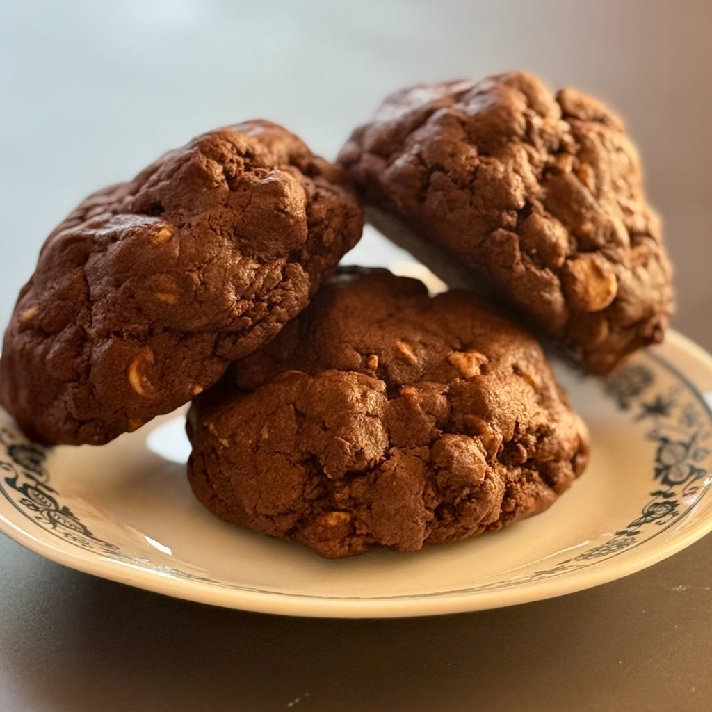 Giant Chocolate Peanut Chips Cookies